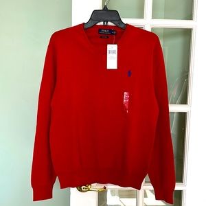 Men's sweater....NWT